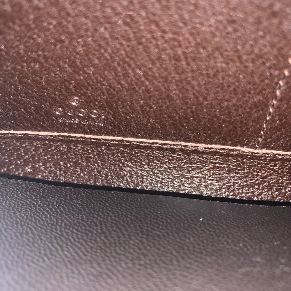Authentic Gucci Wallet - Picture 9 of 13